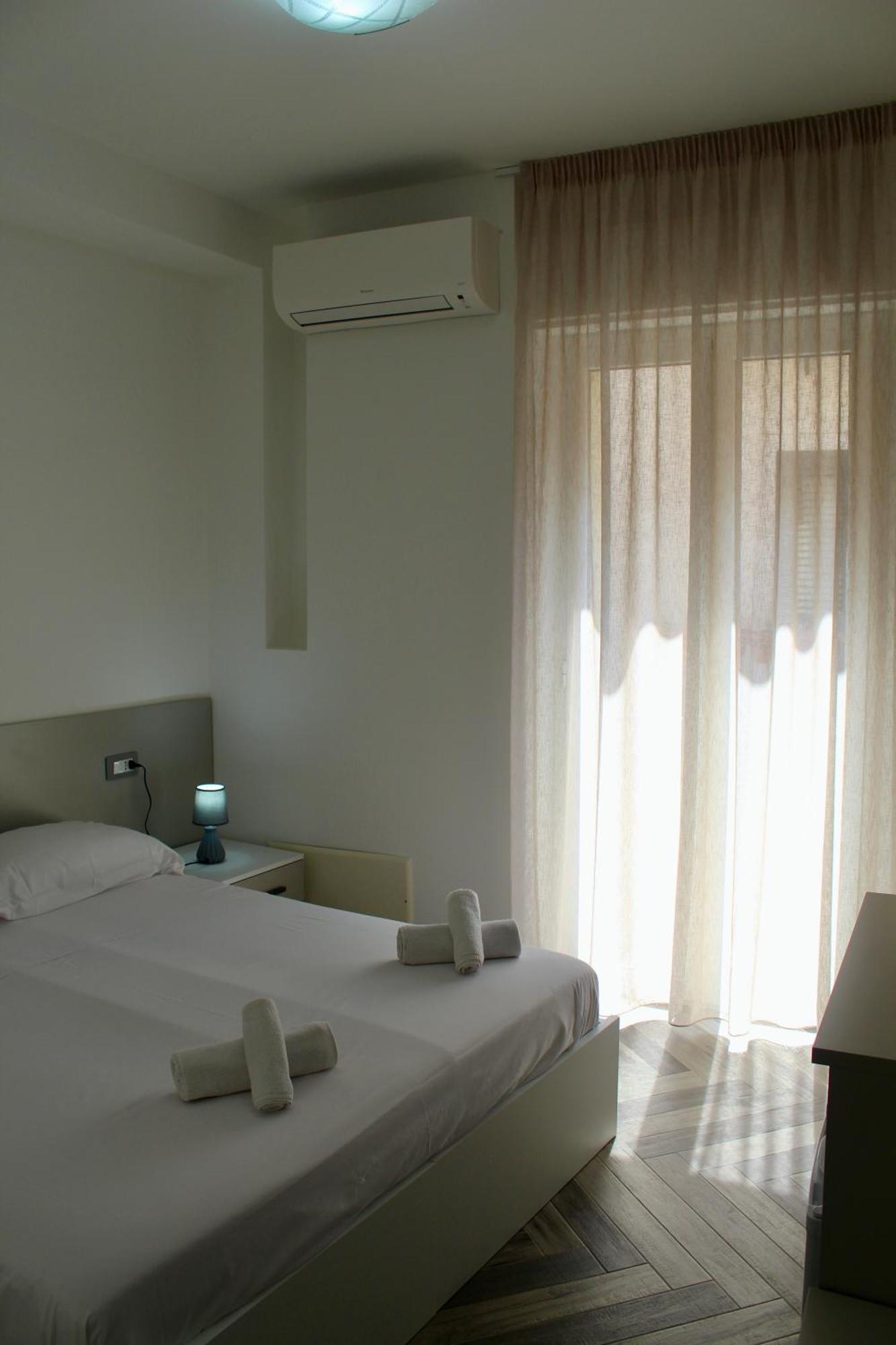 Leonardo Suites Scilla Exteriör bild